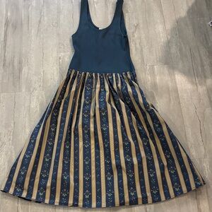 WeWoreWhat Blue and Gold Floral Midi Dress